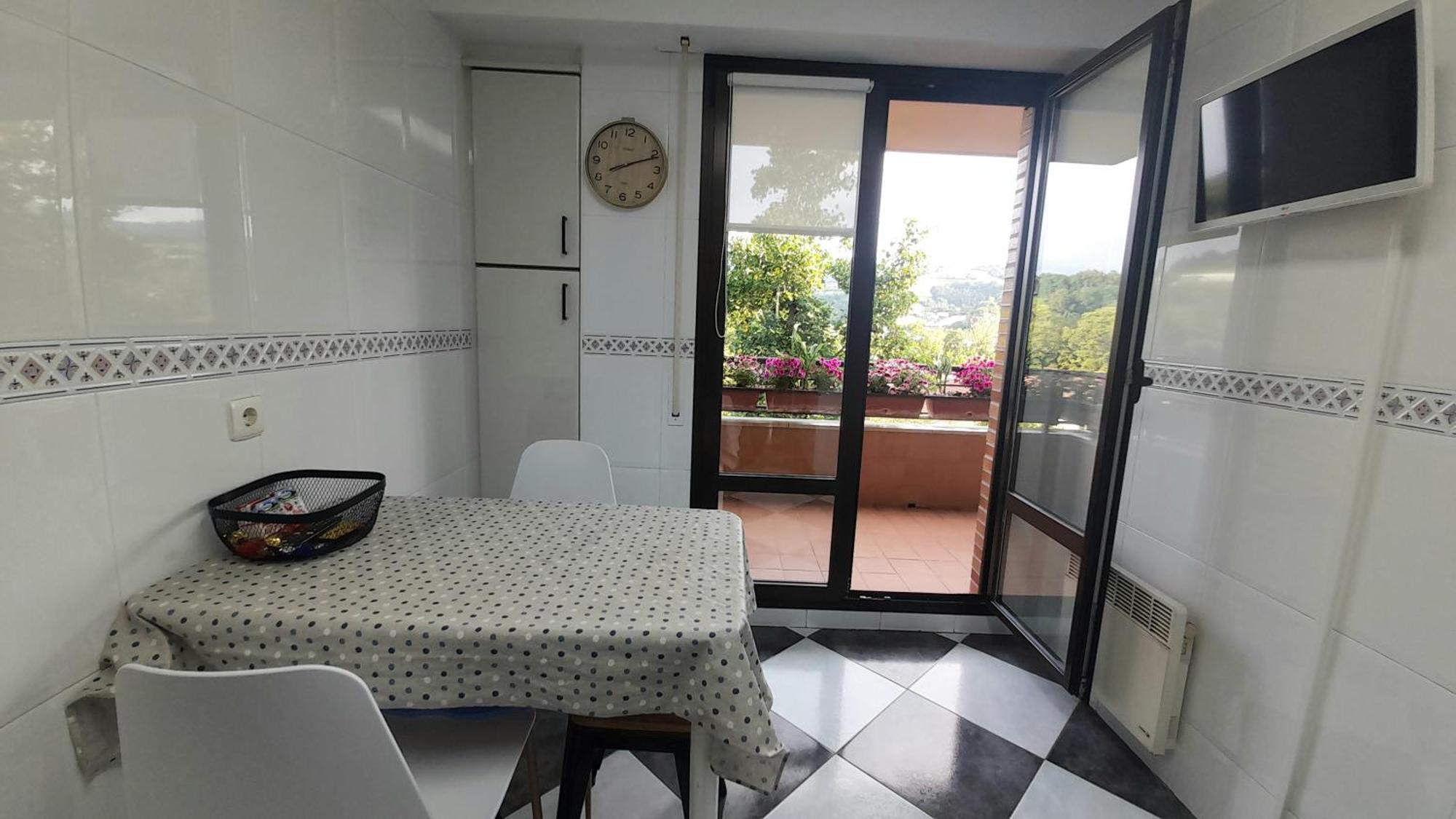 Zuberoa- Vistas, Terraza Y Parking Apartamento Zarautz Exterior foto